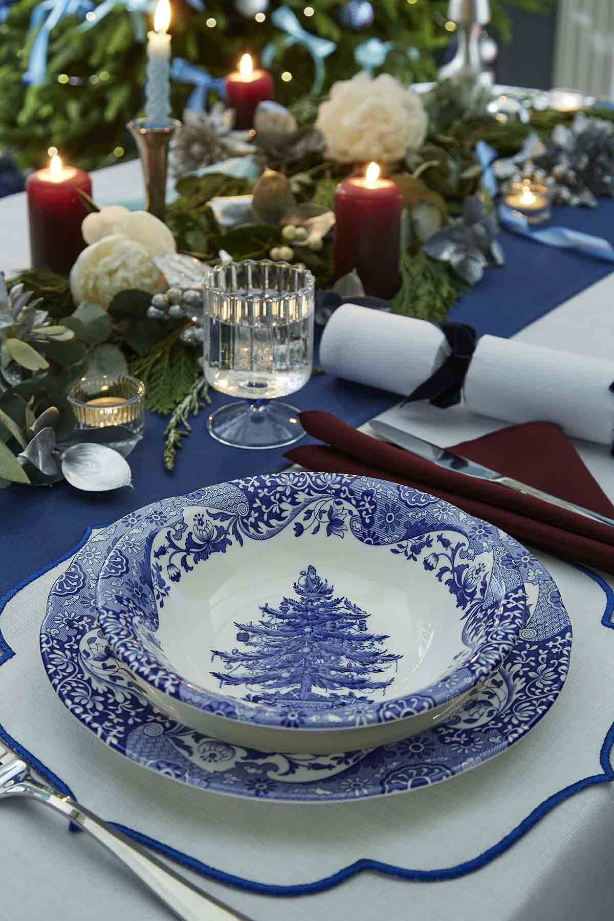 Blue Italian Christmas Tree Bowl image number null